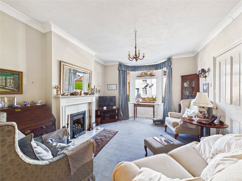 Property photo 2 of 10 Picture No. 04