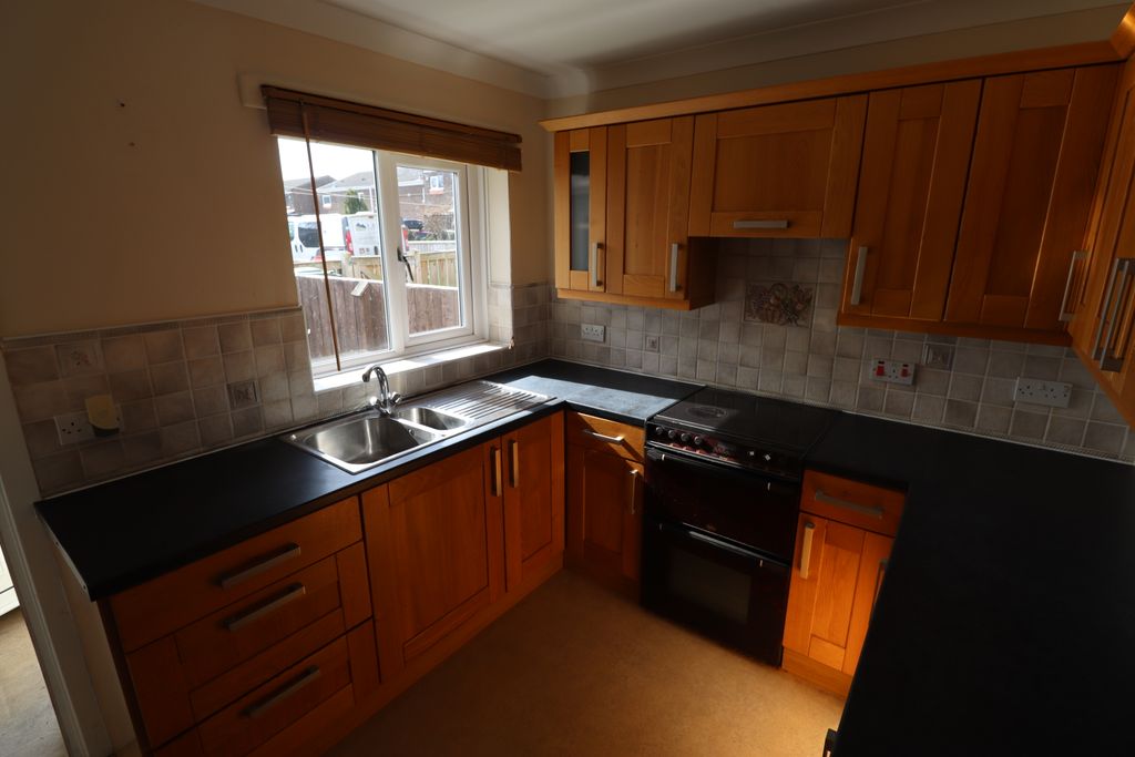 Property photo 3 of 10 Img_1220