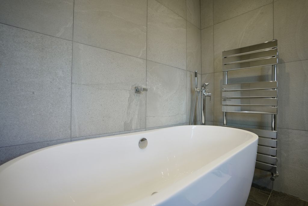 Property photo 3 of 16 Gallery