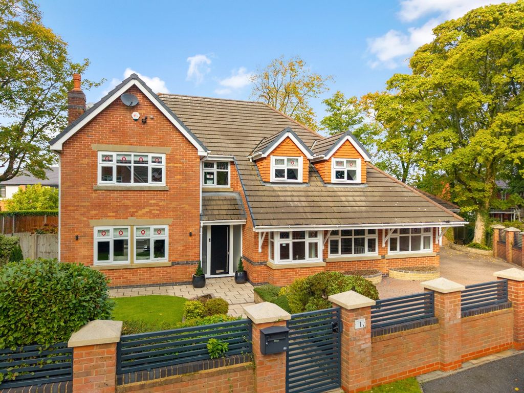 Property photo 2 of 49 3825656