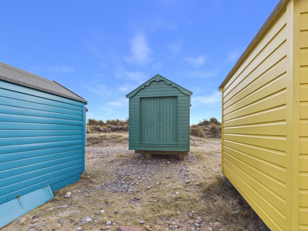 Property photo 2 of 14 Cam03481G0-Pr0132-Still014