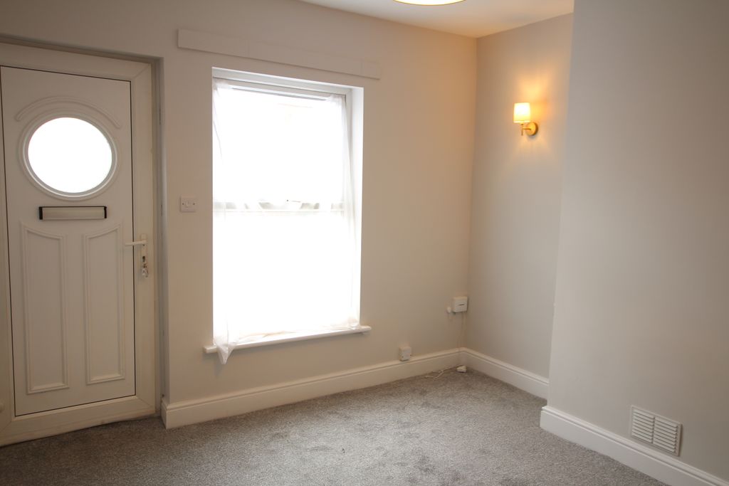 Property photo 2 of 11 Img_1879