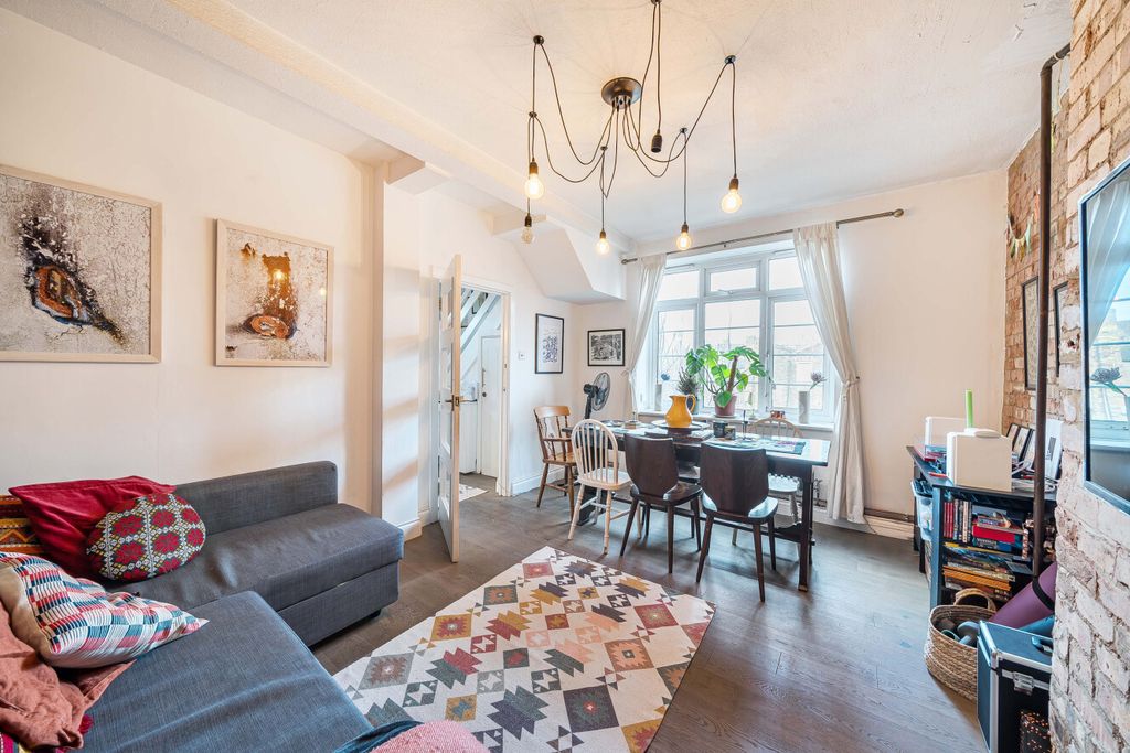 Property photo 2 of 20 1407985-7-6989B05...