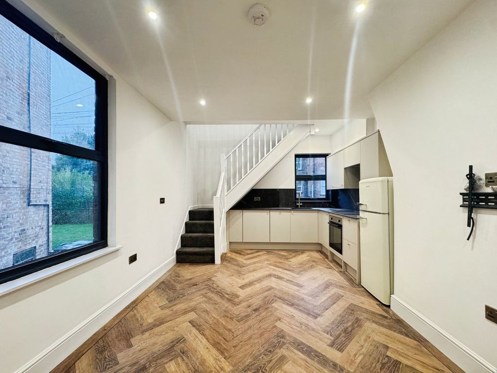 Property photo 2 of 11 Picture No. 09