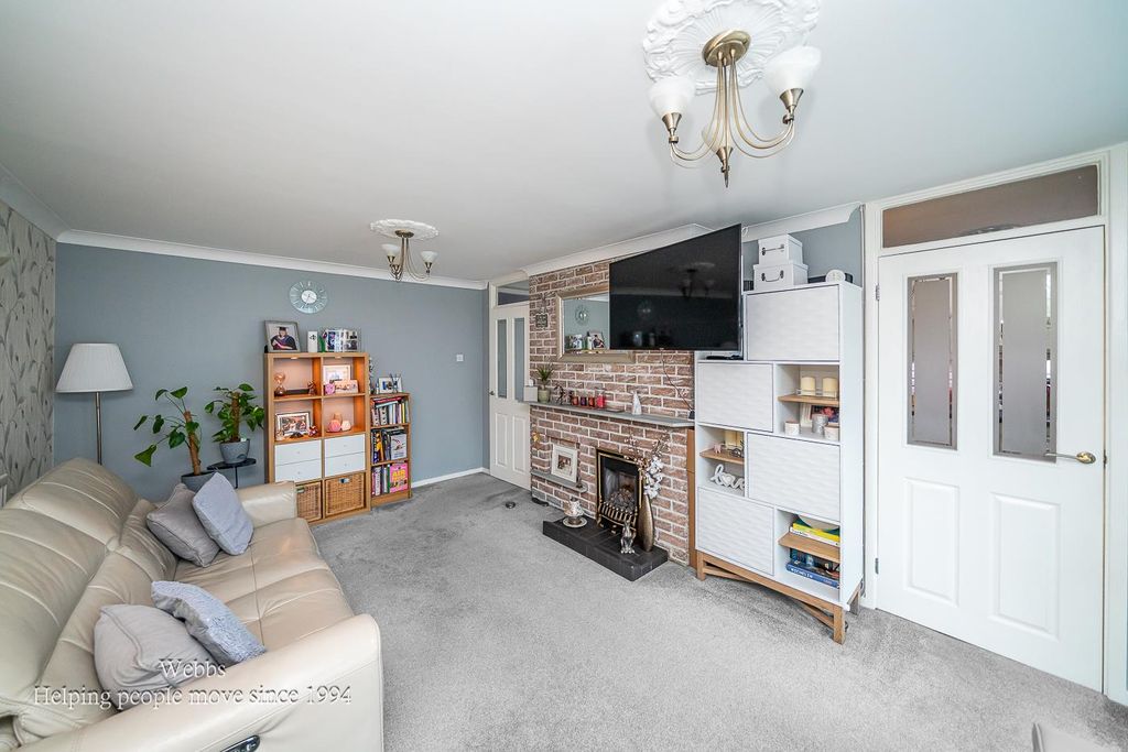 Property photo 2 of 20 Webbs-3.Jpg