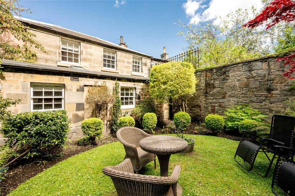 Additional image 17 of 2 bed flat for saleMoray Place, New Town, Edinburgh EH3