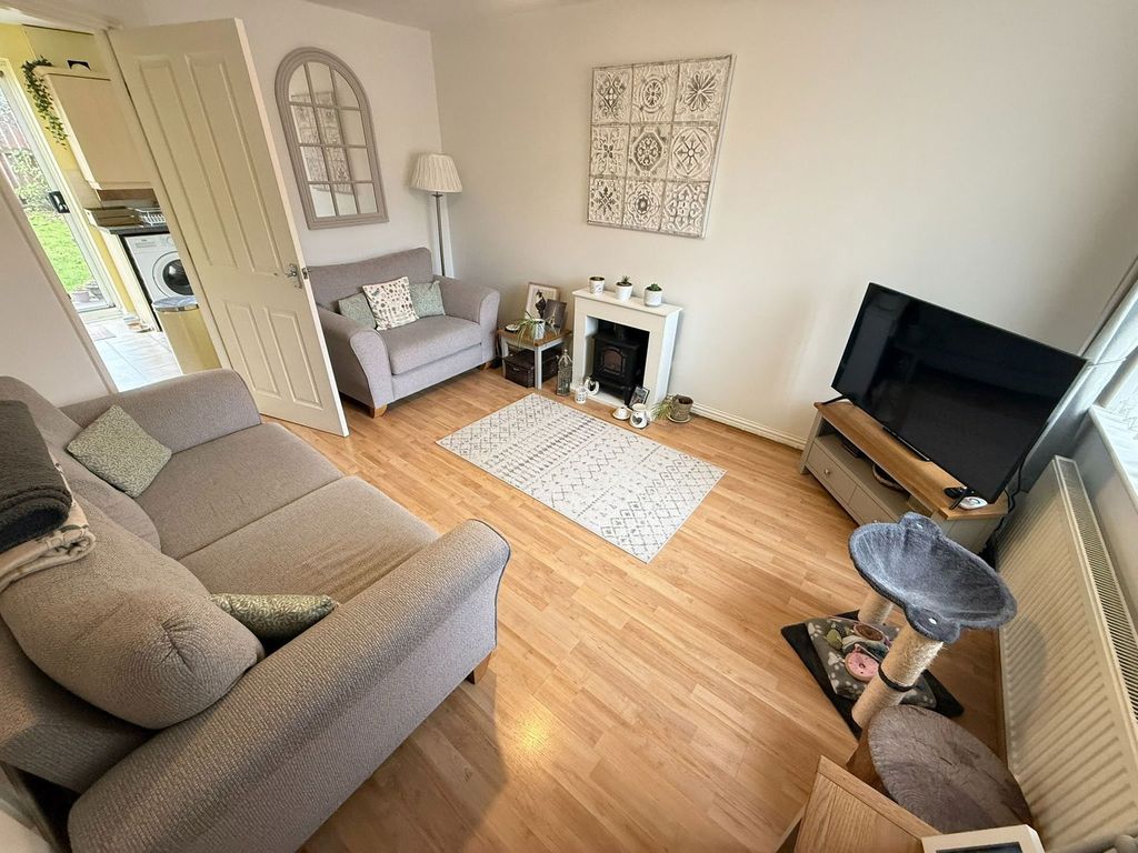 Property photo 2 of 14