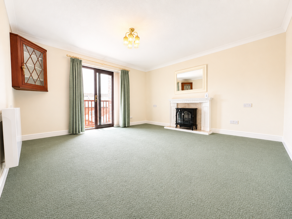Property photo 2 of 20