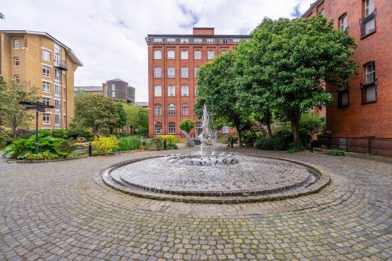 Property photo 3 of 9