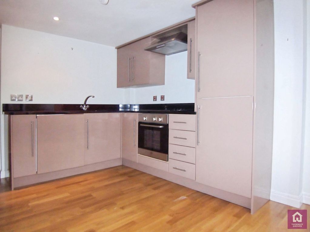 Property photo 2 of 10 Pbox-Img.Jpg