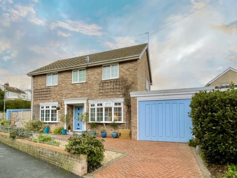 Property photo 1 of 22