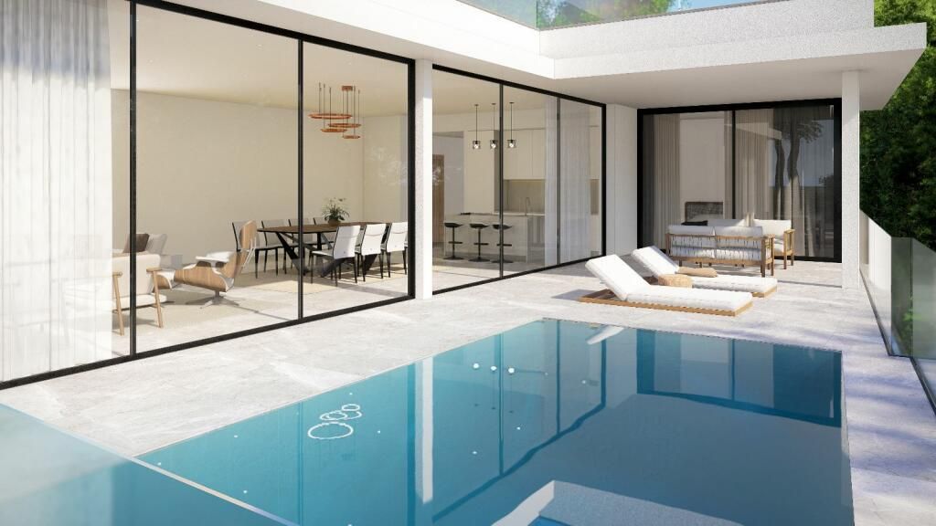 Property photo 1 of 17 Pool