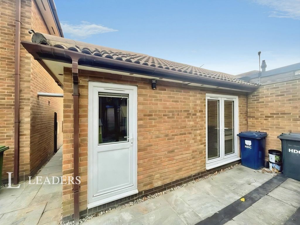 Property photo 1 of 6 Pbox-Img.Jpg