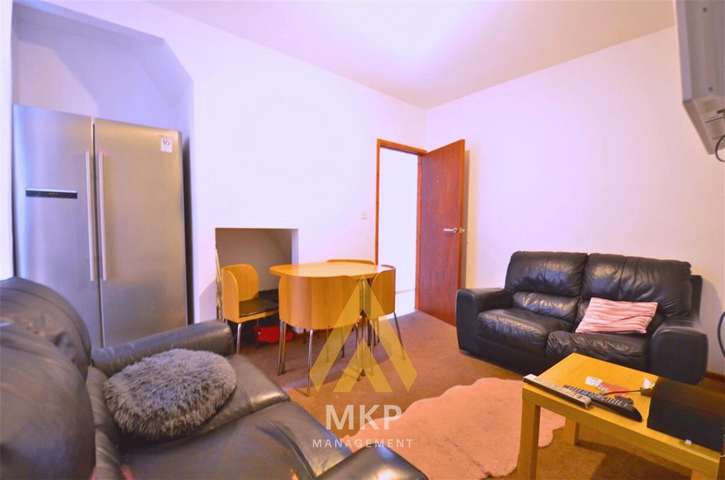 Property photo 3 of 13 4.Png