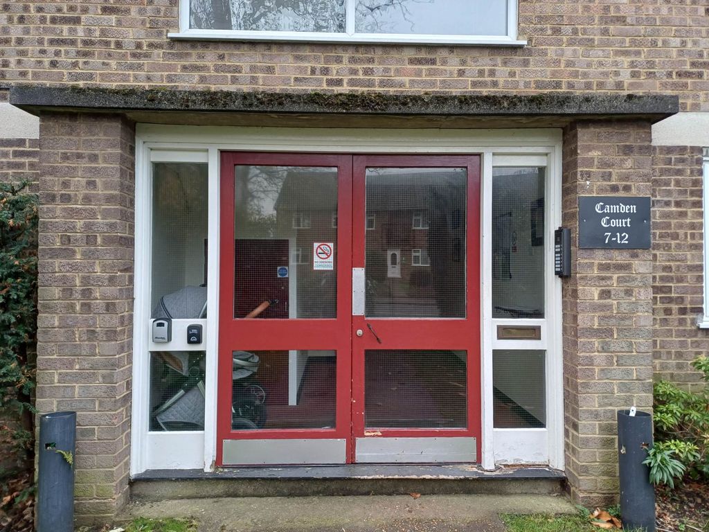 Property photo 2 of 16