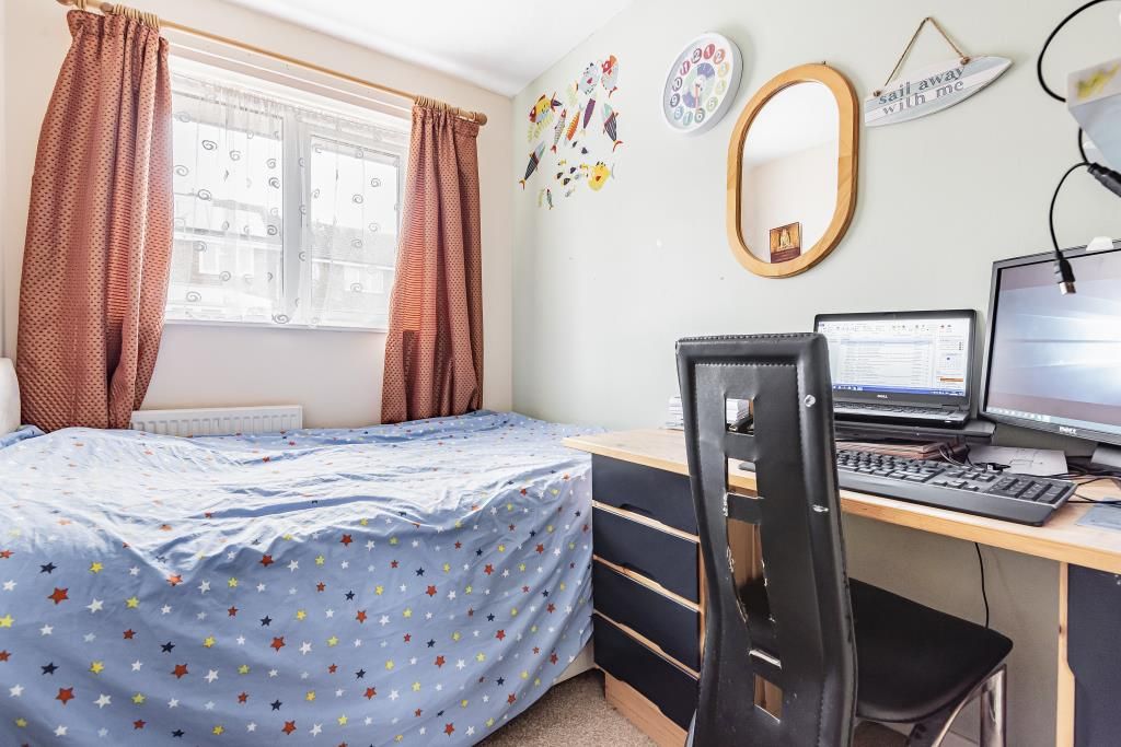 Property photo 2 of 11 Bedroom