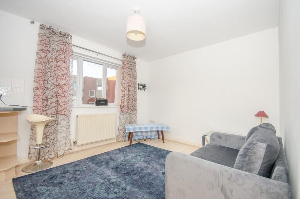 Property photo 3 of 13 Lounge Area Pic 2.Jpg