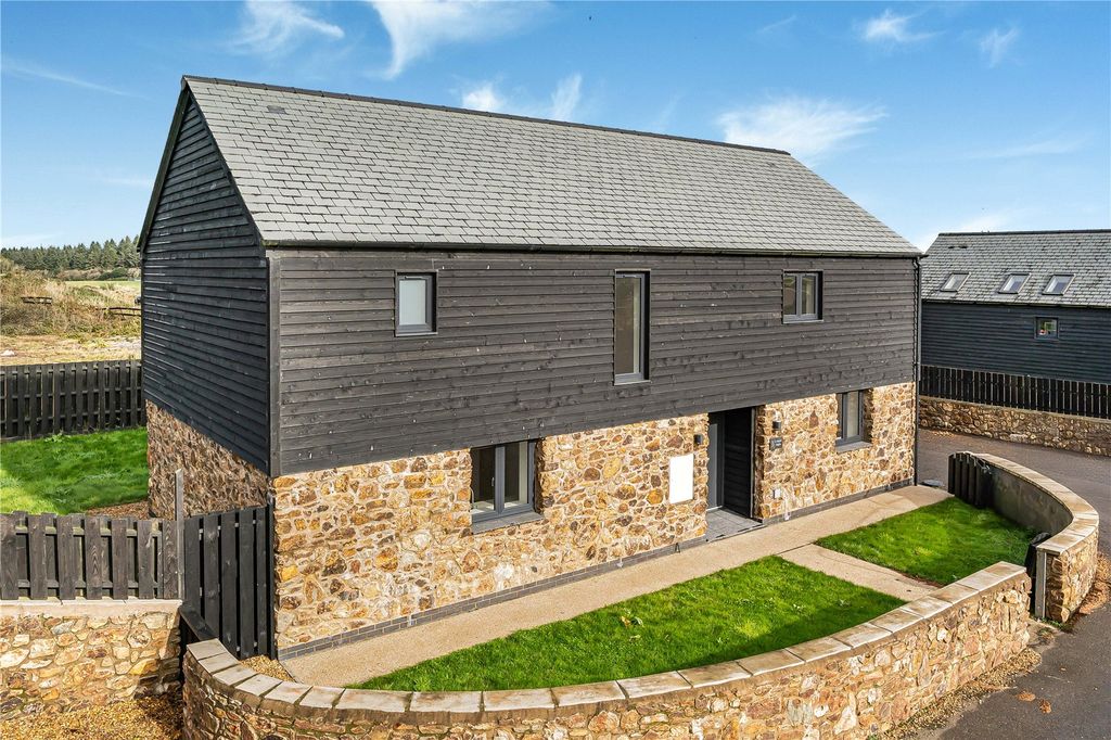 Property photo 2 of 20 Picture No. 05