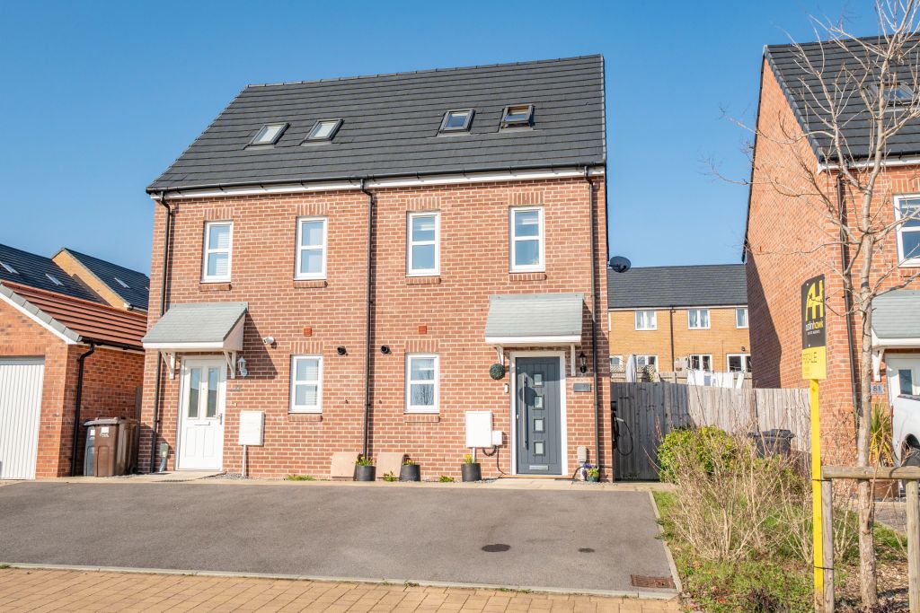 Property photo 1 of 26