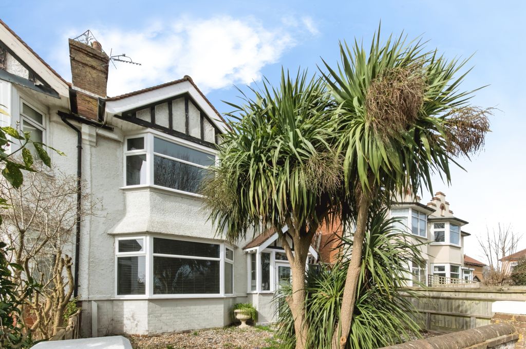 Property photo 3 of 20 Dsc_1706