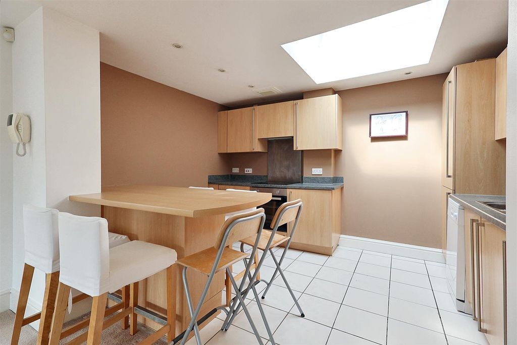 Property photo 3 of 18 Img_0909.Jpg