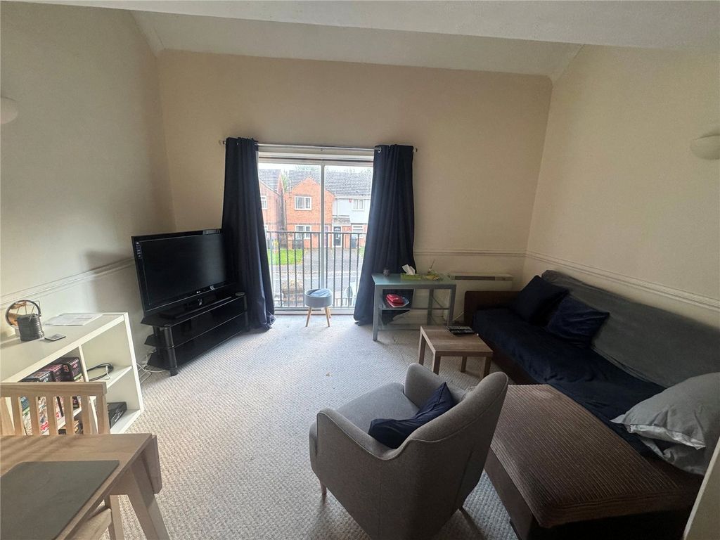 Property photo 3 of 6 Picture No. 02