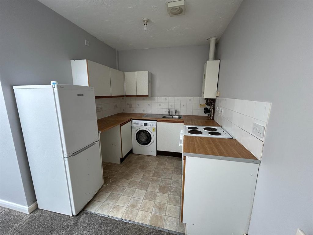 Property photo 2 of 10 3.Jpg