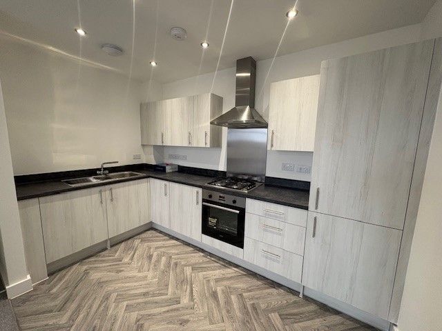 Property photo 3 of 14 Image