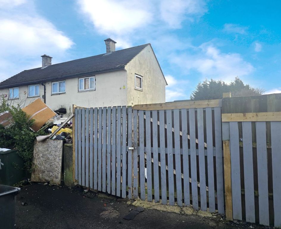 Property photo 1 of 2