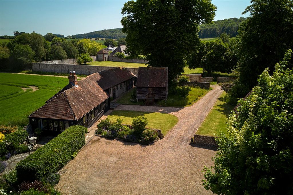 Property photo 1 of 10 Park House 17.Jpg