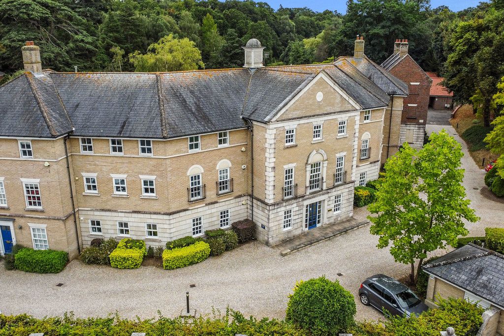 Property photo 1 of 35 Img_12578_7_Large