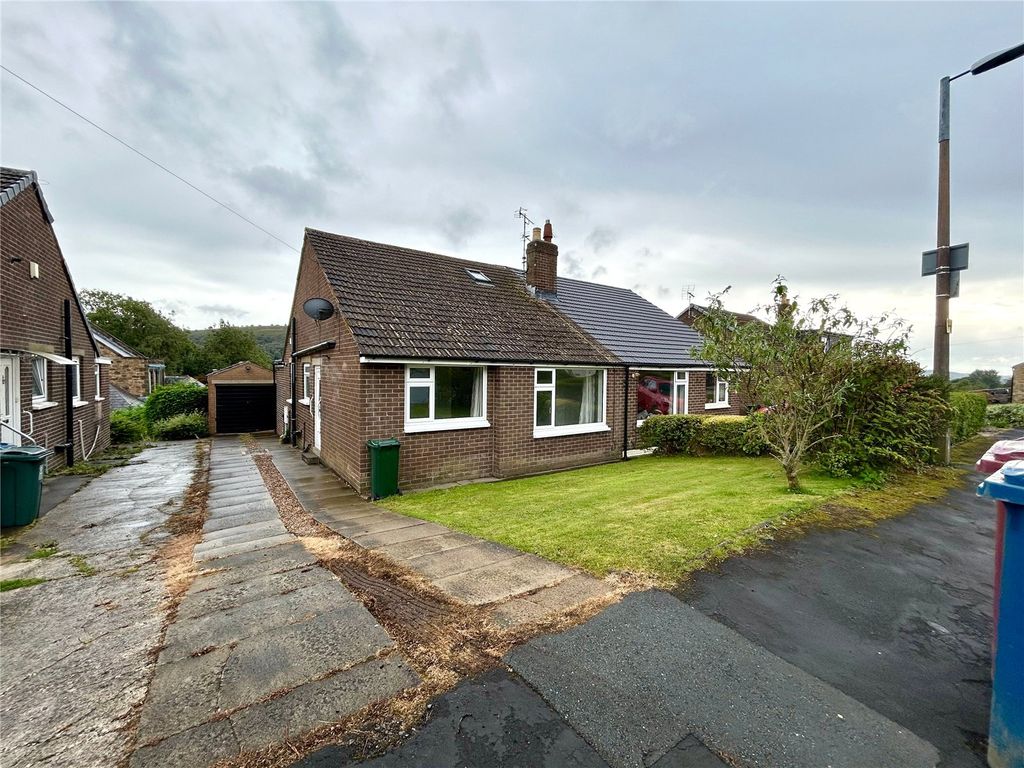 Property photo 1 of 16 Front