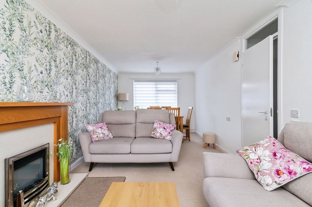 Property photo 2 of 14 Pbox-Img.Jpg