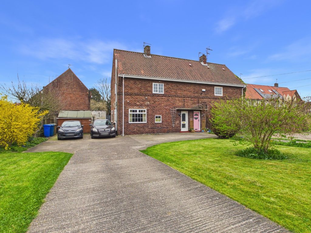 Property photo 1 of 19 4865870