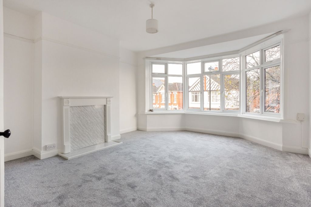 Property photo 1 of 10 Reception Room