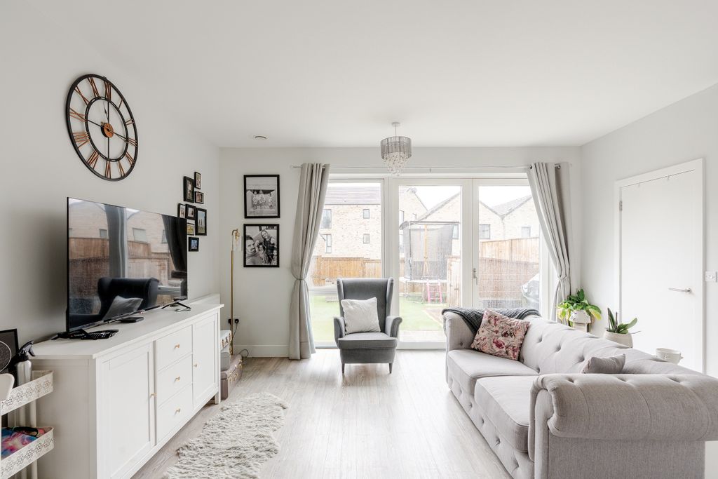 Property photo 1 of 23 3