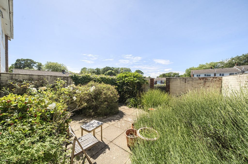 Property photo 3 of 14