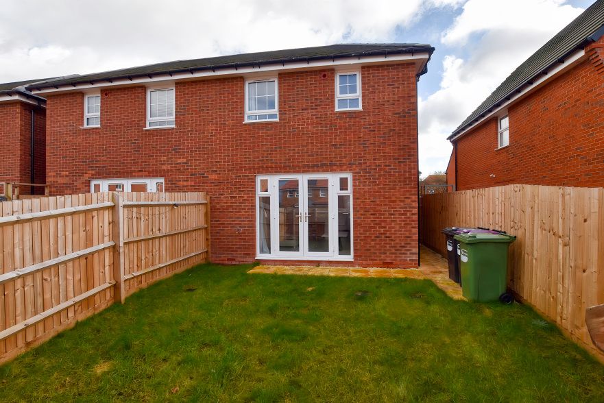 Property photo 2 of 18 Rear Aspect 1