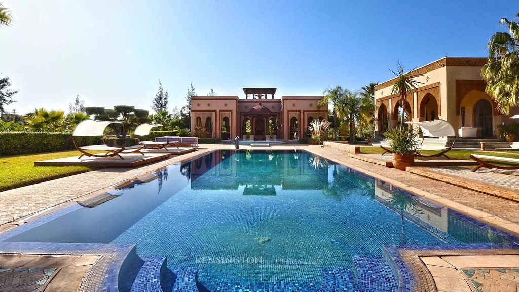 Property photo 1 of 36 Villa For Sale In Marrakech - Kensingtonmorocco.Com