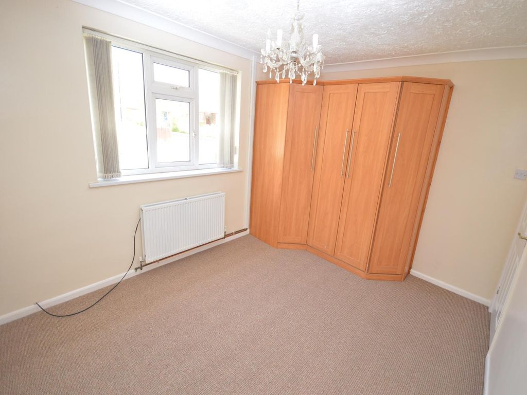 Property photo 2 of 16 Main Page