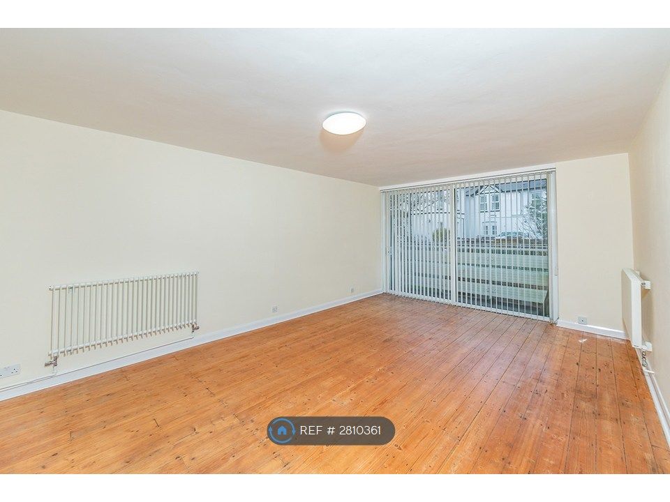 Property photo 3 of 16 Living Room 1