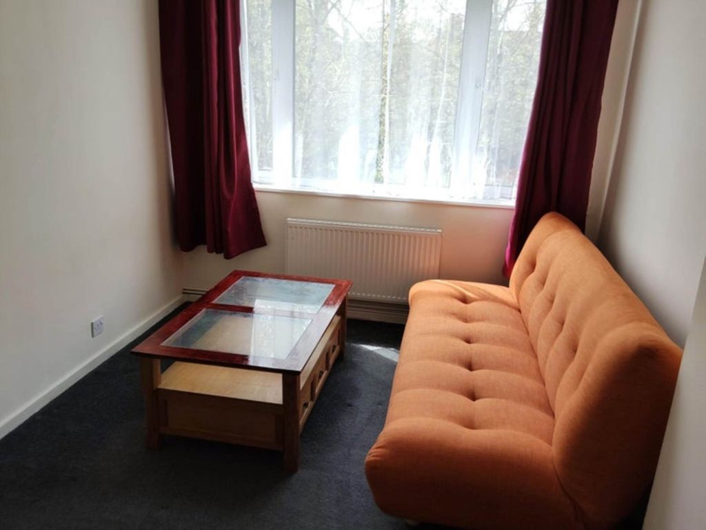 Property photo 2 of 4