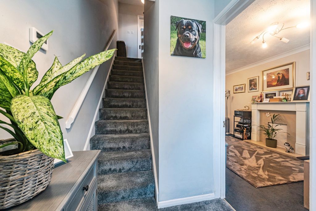 Additional image 8 of 2 bed semi-detached house for saleJustice Close, Thatcham RG19