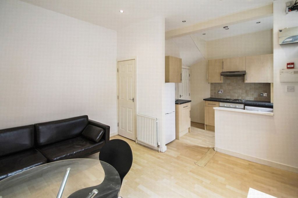 Property photo 1 of 7 Picture No. 17