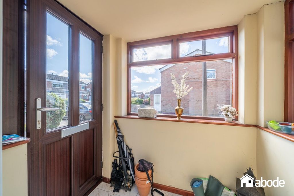 Property photo 2 of 12 Dsc09957-Hdr.Jpg