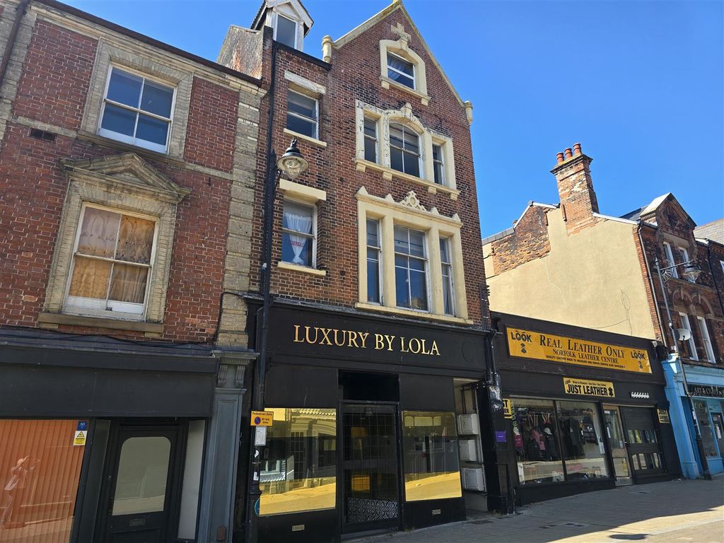 Property photo 1 of 5 Front