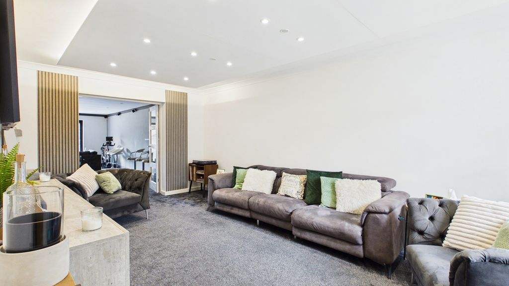 Property photo 3 of 33 5Cf7c60B482B4F4Fbcbfcf7515080E2A_100_Cam02351G0-Pr