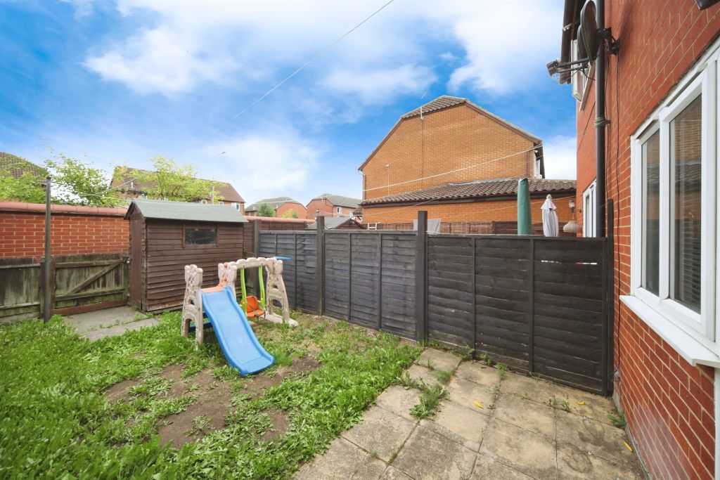 Property photo 2 of 13