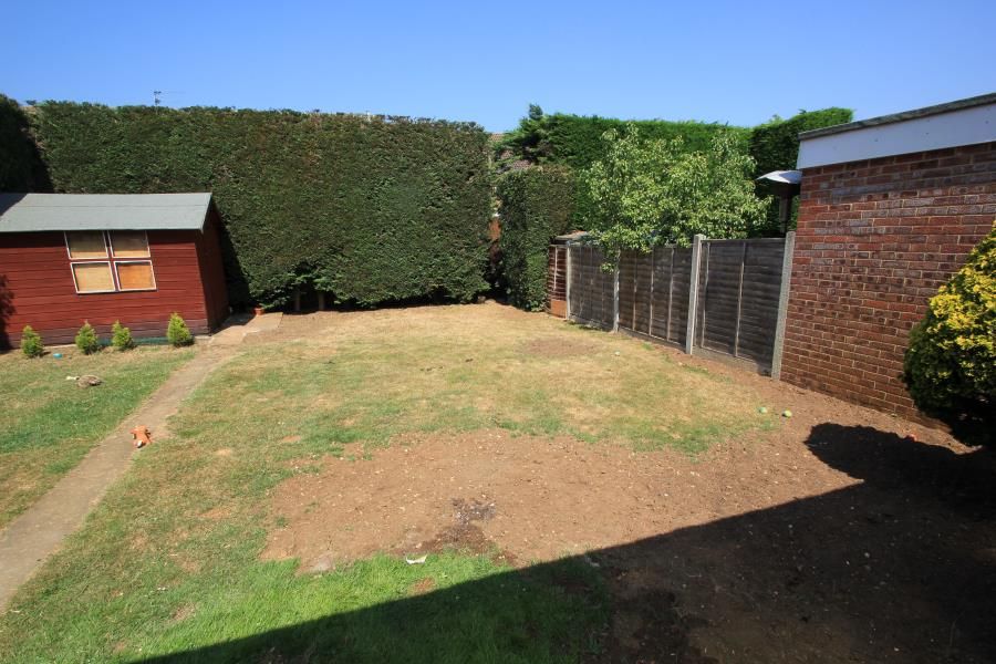 Property photo 2 of 8