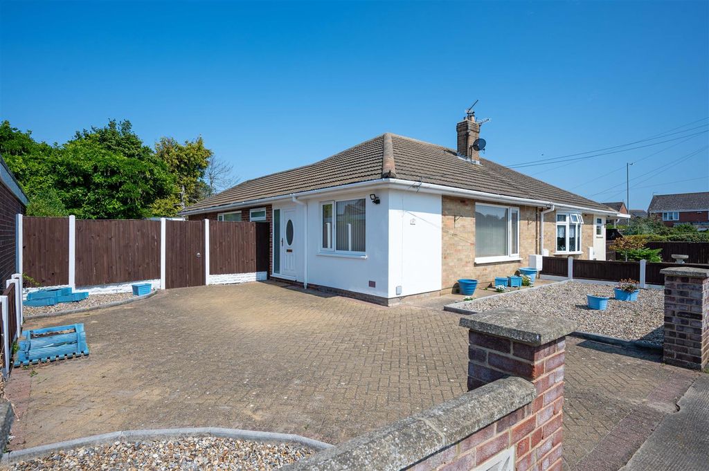 Property photo 1 of 16 Front.Jpg